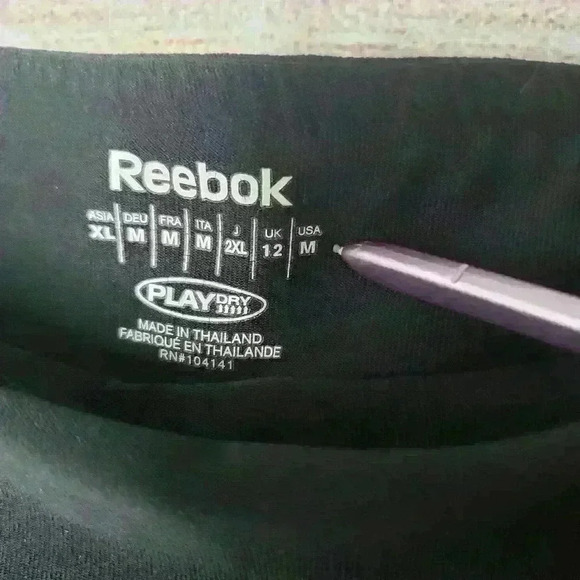 Reebok women's black capri length leggings size medium - Picture 4 of 9